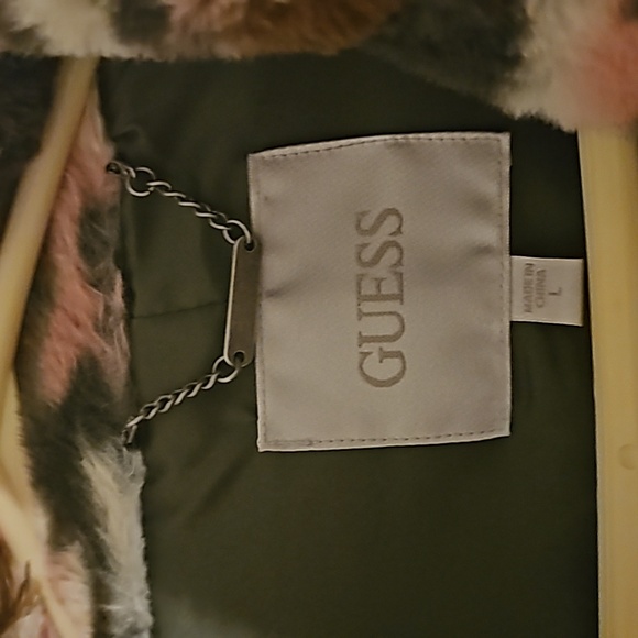 Guess faux fur jacket, size Large - Picture 2 of 4